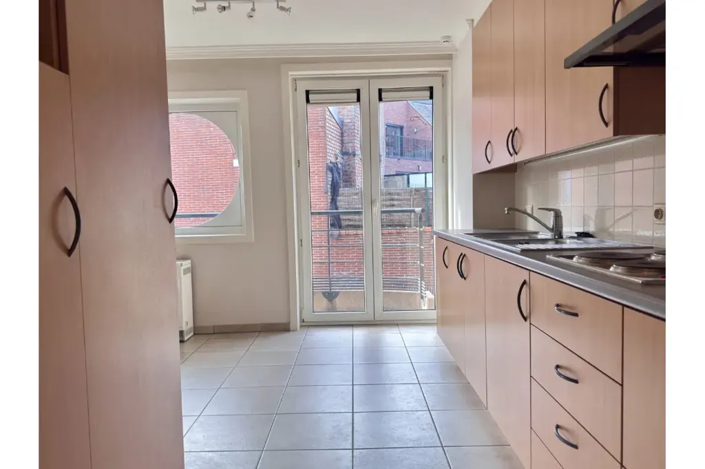 Cucina - Light-Filled Apartment with Terrace in Gistel