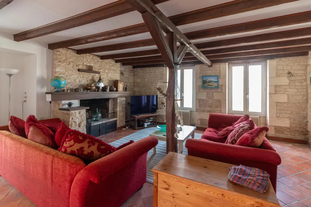 Séjour - Maison en Pierre avec Piscine en Périphérie de Jarnac