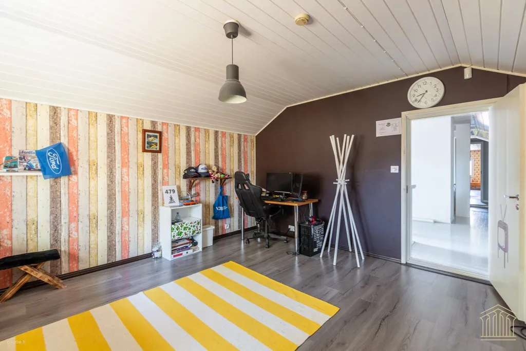 Bureau - Personalised House with Sauna in Tammela