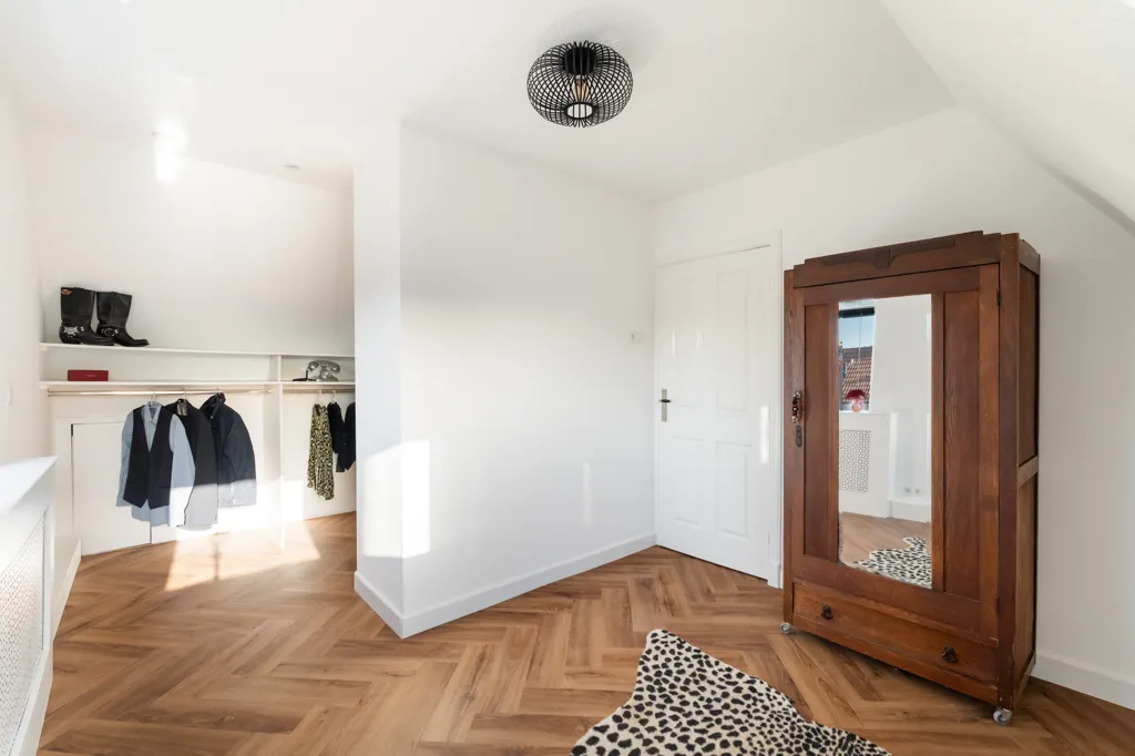 Appartement 6 pièces à Den Haag