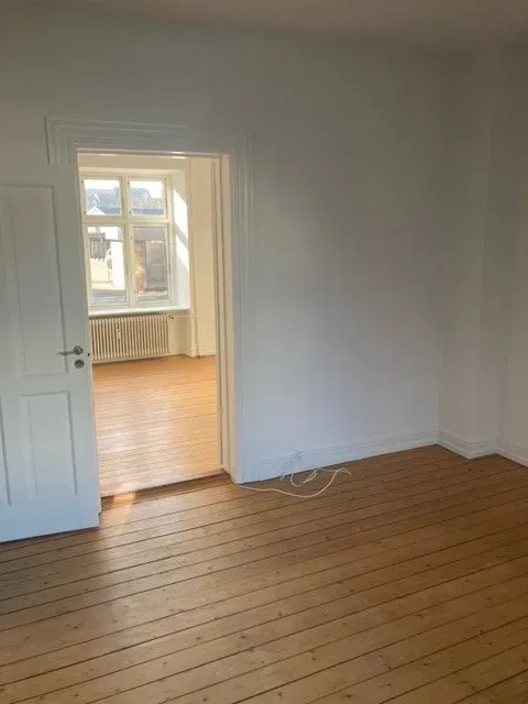 Pièces - 2-Bedroom Flat with Cycle Yard in Vestbyen