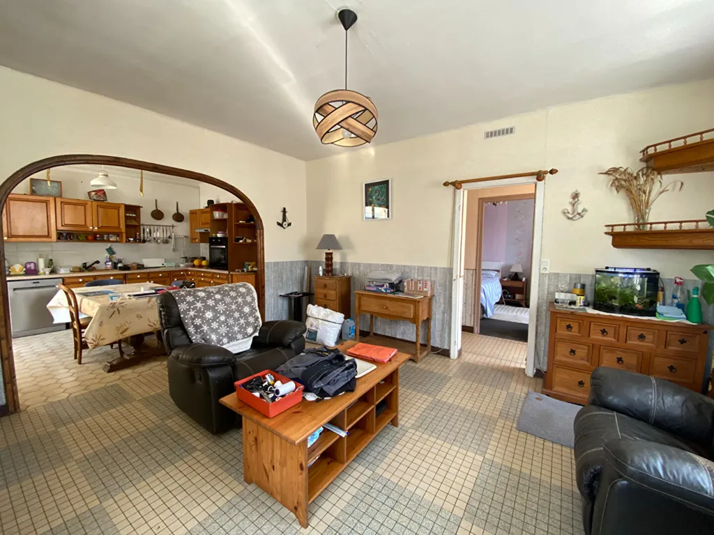 Soggiorno - House with Garden in Quedillac
