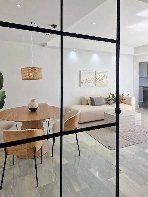 Séjour - Reformed Apartment with Pool in Estepona West