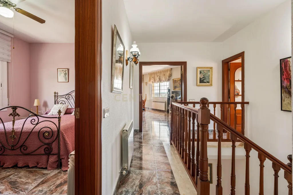 Bedrooms - Independent House with Montserrat Views in Abrera