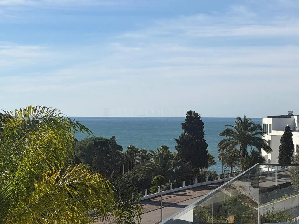 Balcon - Contemporary Villa with Pool in Lagoa