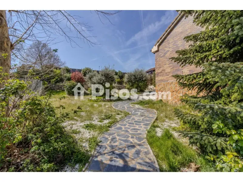 Aed - Chalet with Golf View in Cabanillas del Campo