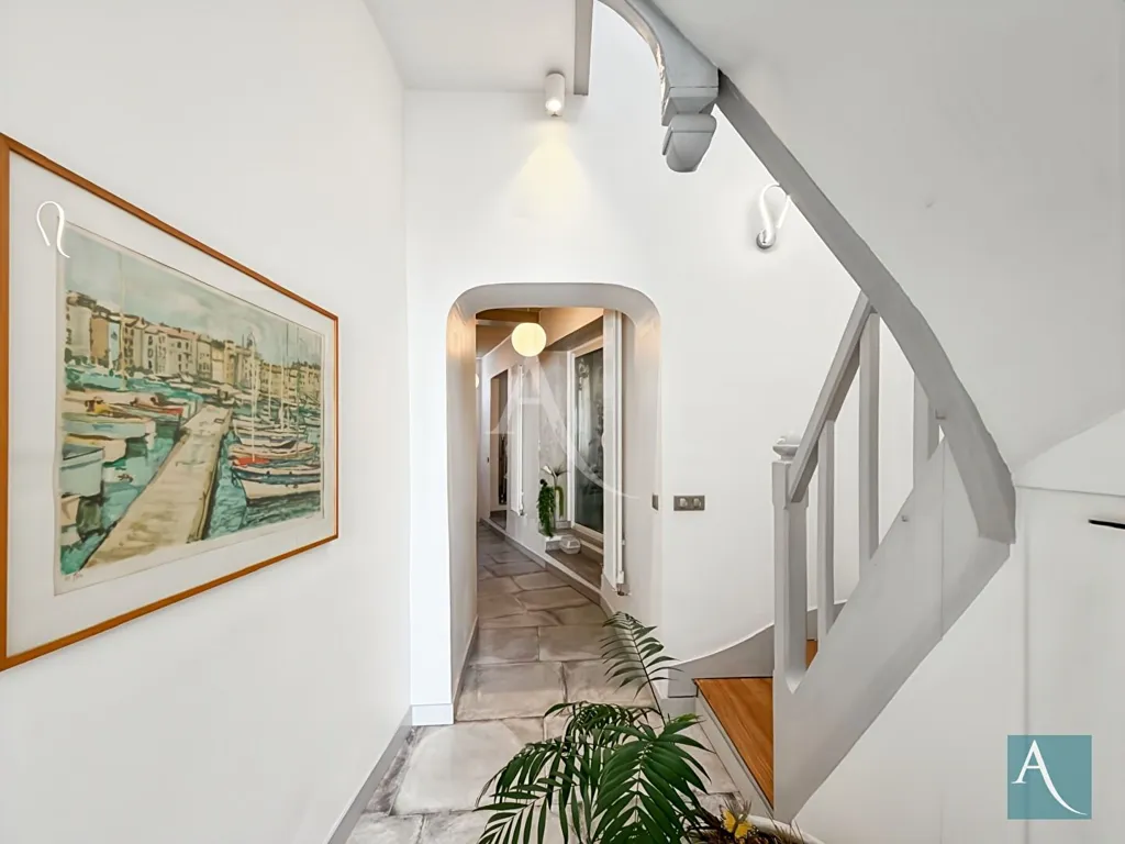 4-toaline maja asukohas MONTLHERY