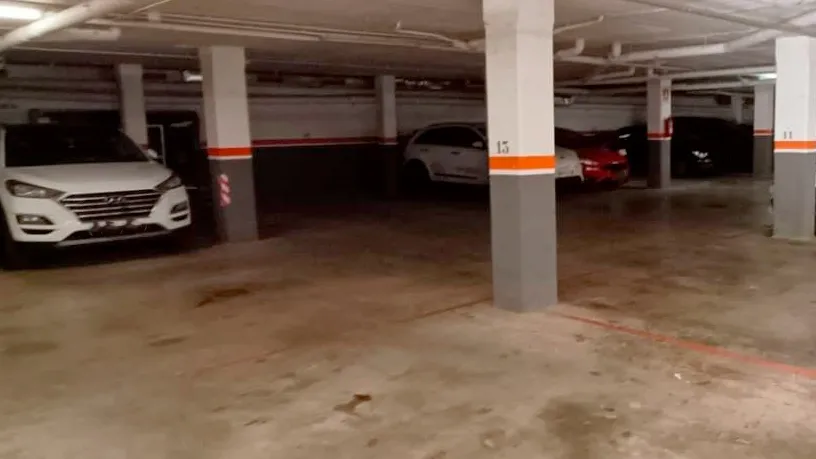 Garage - Garage with Parking in Artés, Barcelona