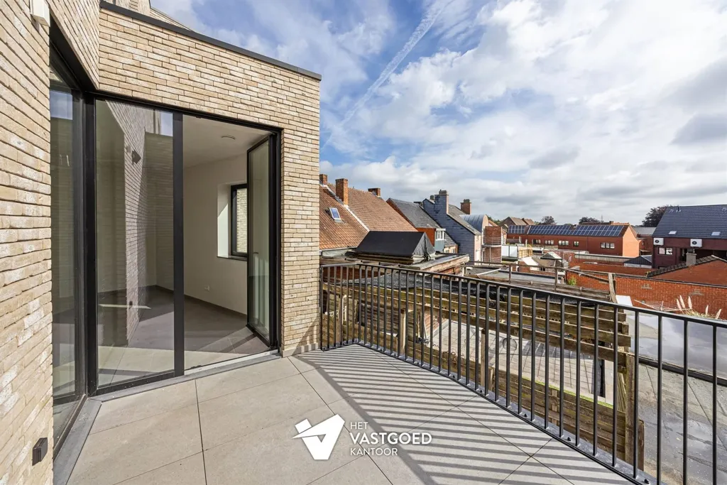 Balcone - Newly Built Apartment with Terrace in Ham