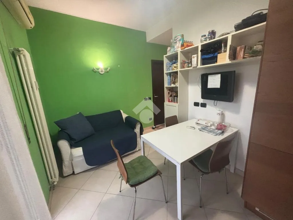 Dining Room - 2-Bedroom Apartment with Balcony in Pavia