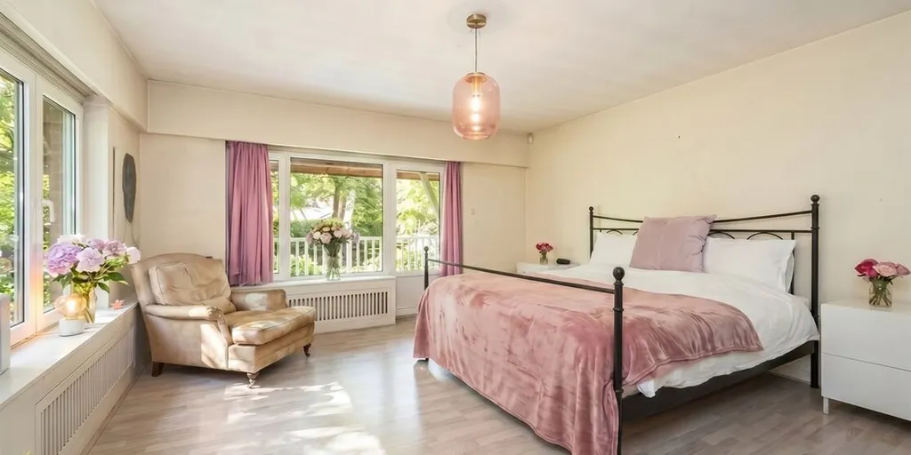 Chambres - Villa avec Jardin à Kalmthout, Proche d'un Natuurdomein
