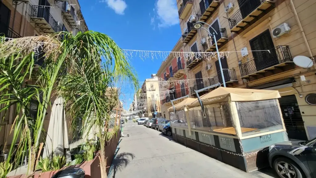 Välivaade - Studio Flat with Central Location in Palermo