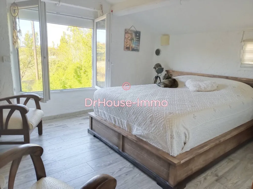 Chambres - Maison Atypique avec Piscine à La Crau