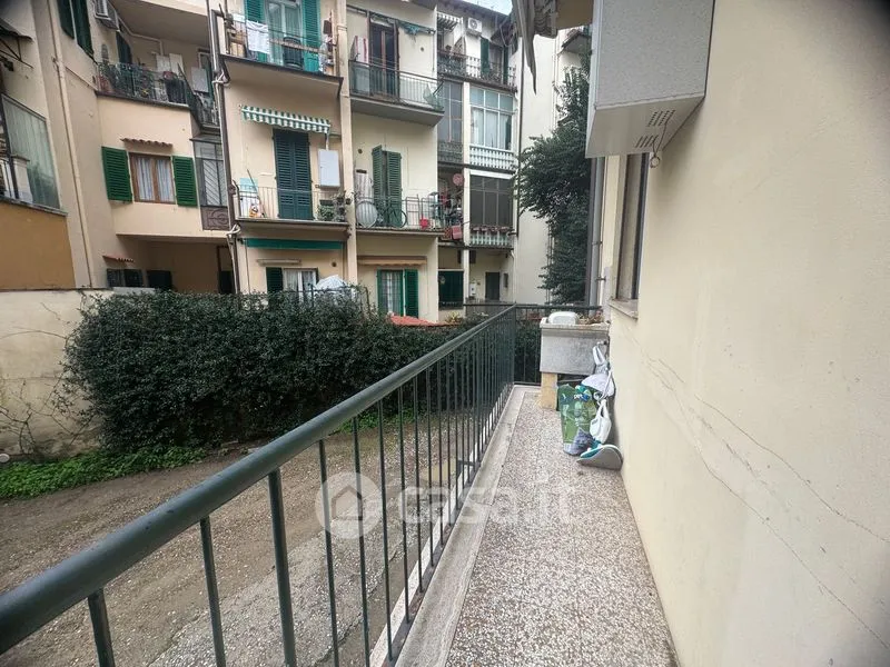 Rõdu - Loft with Balcony in Florence