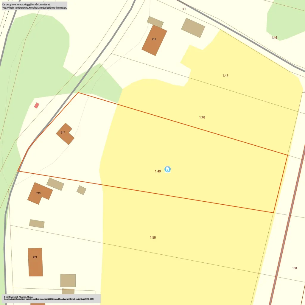 Renovation-Ready Plot with Lake Access near Örebro
