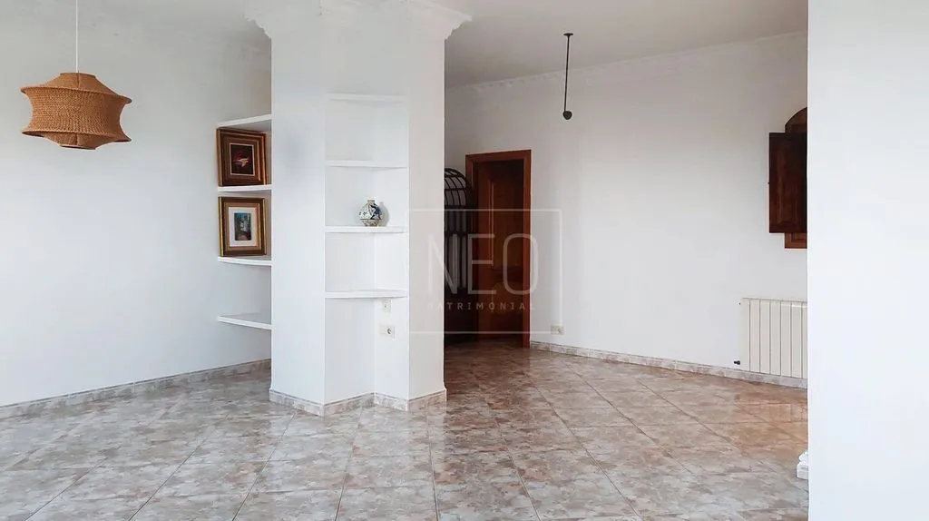 Esik - Luxury Apartment with Pool in Sidi Urbanization, Valencia