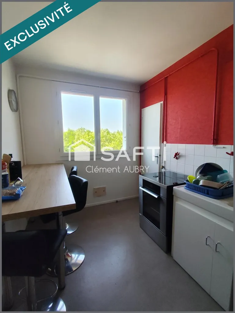 Köök - Apartment with Storage in Laval