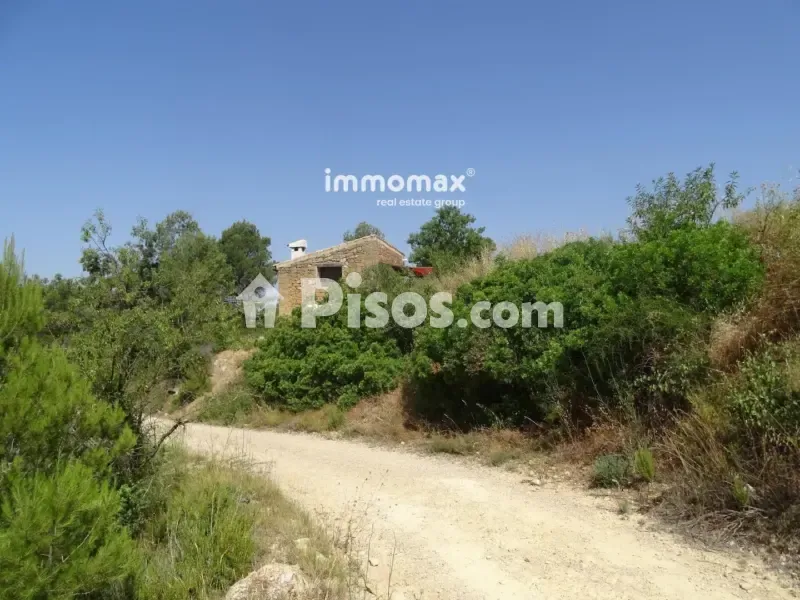 Aed - Rustic Finca with Stone Cottage in Caseres