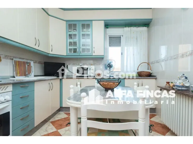 Cuisine - Spacious Apartment with Balcony in San Clemente
