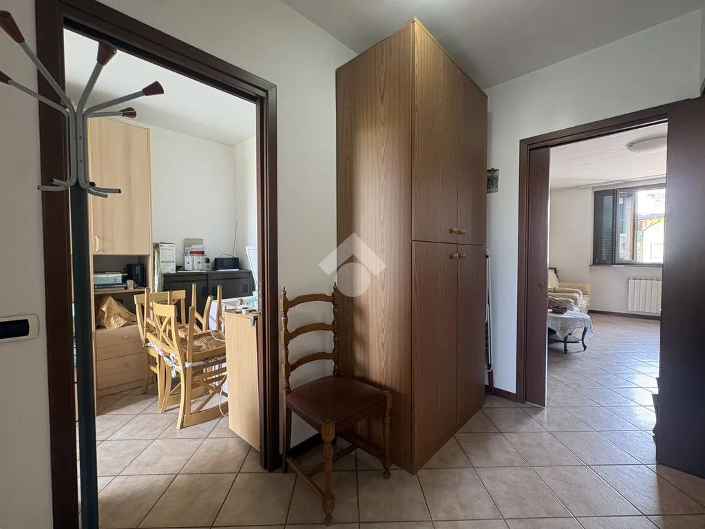 Entrée - 3-Room Apartment with Loggia in Landriano