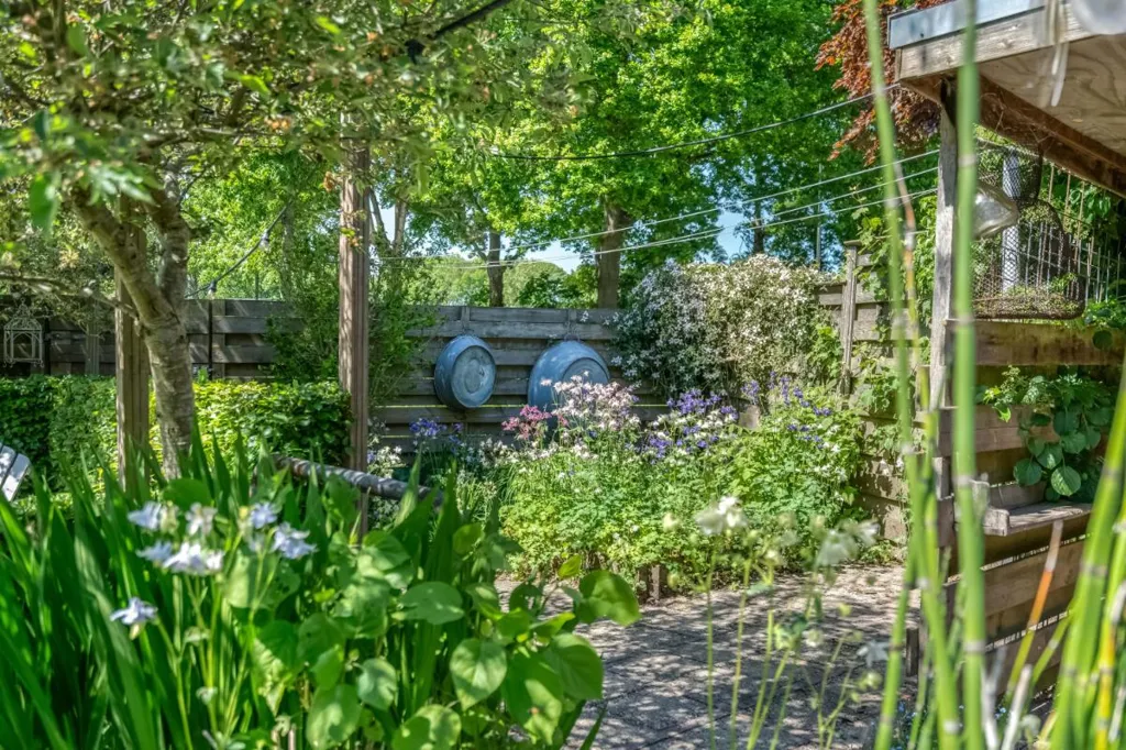 Jardin - Characterful Bungalow with Garden in Hasselt