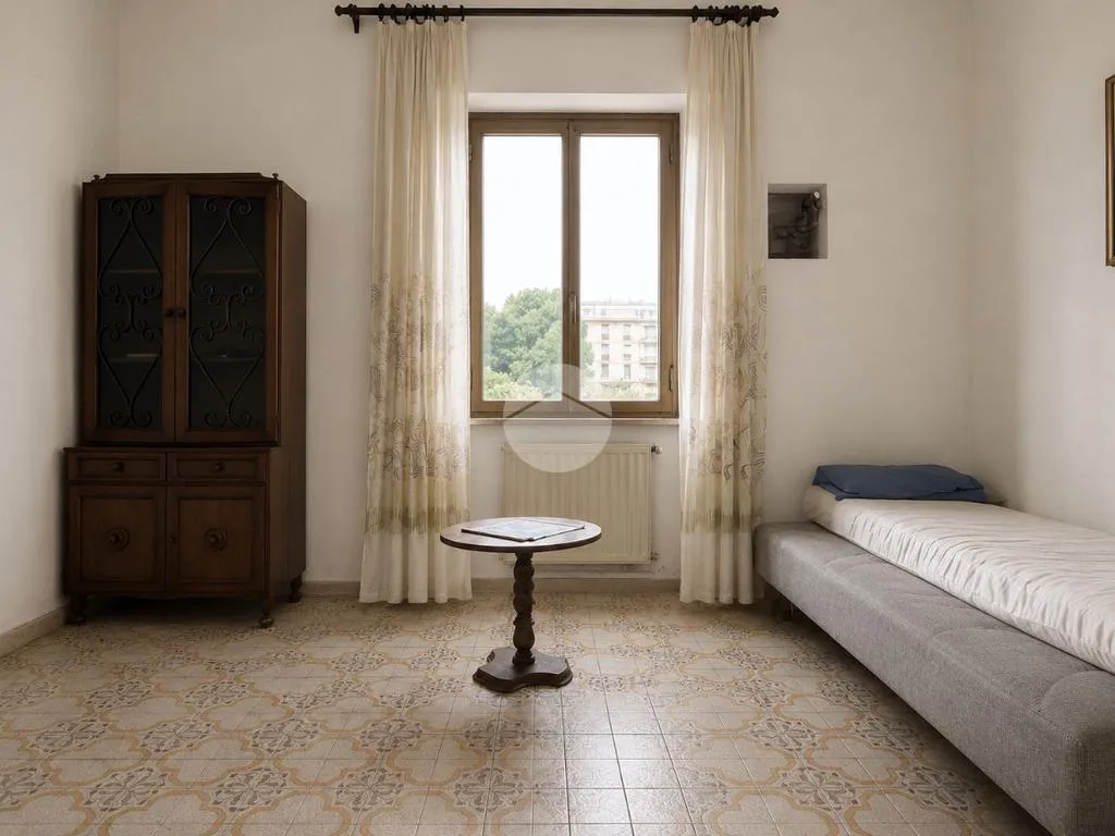 Magamistoad - Terni Duplex with Potential in Central Location