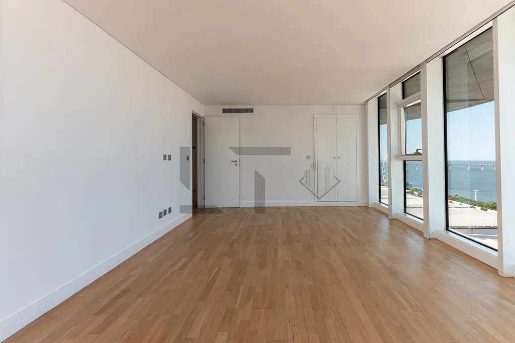 Elutuba - Penthouse Duplex with River View in Parque das Nações