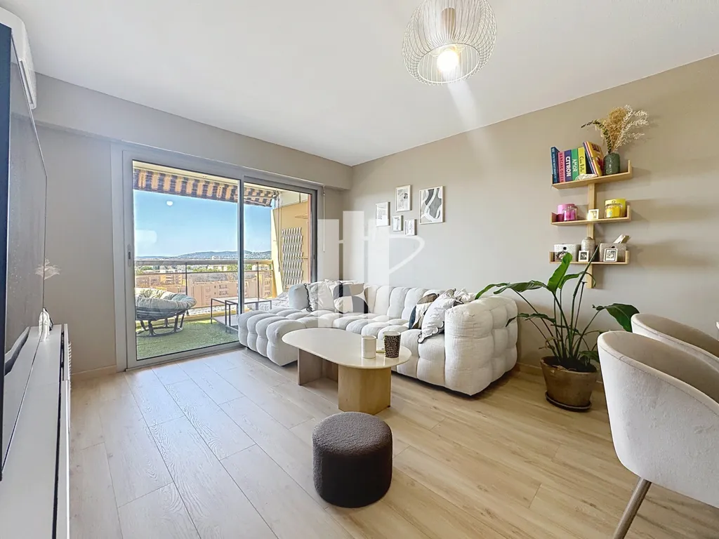 Soggiorno - 3-Bed Flat with Sea View in Residenza