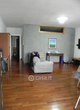 Elutuba - Apartment with Balcony in Potenza