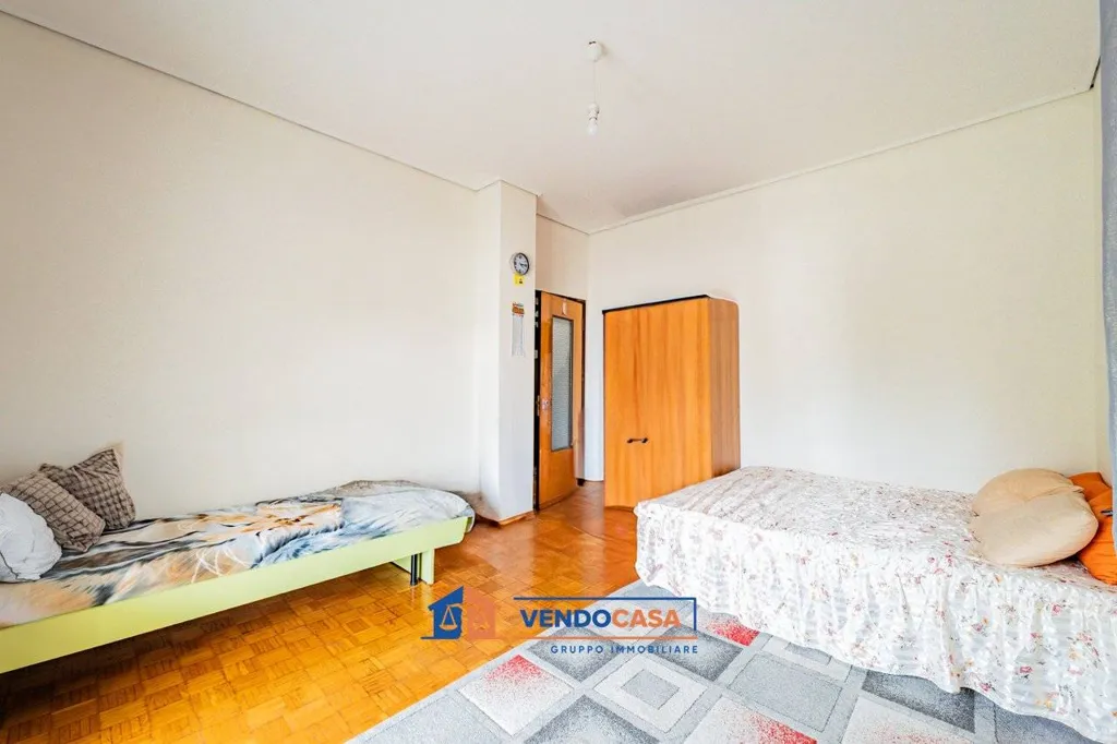 Camere da letto - Apartment with Balcony in Boves Centre