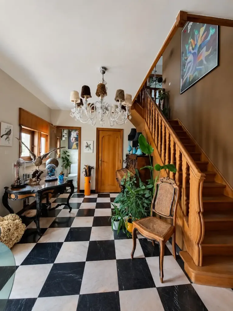 Esik - House with 60 m² Terrace in Herent