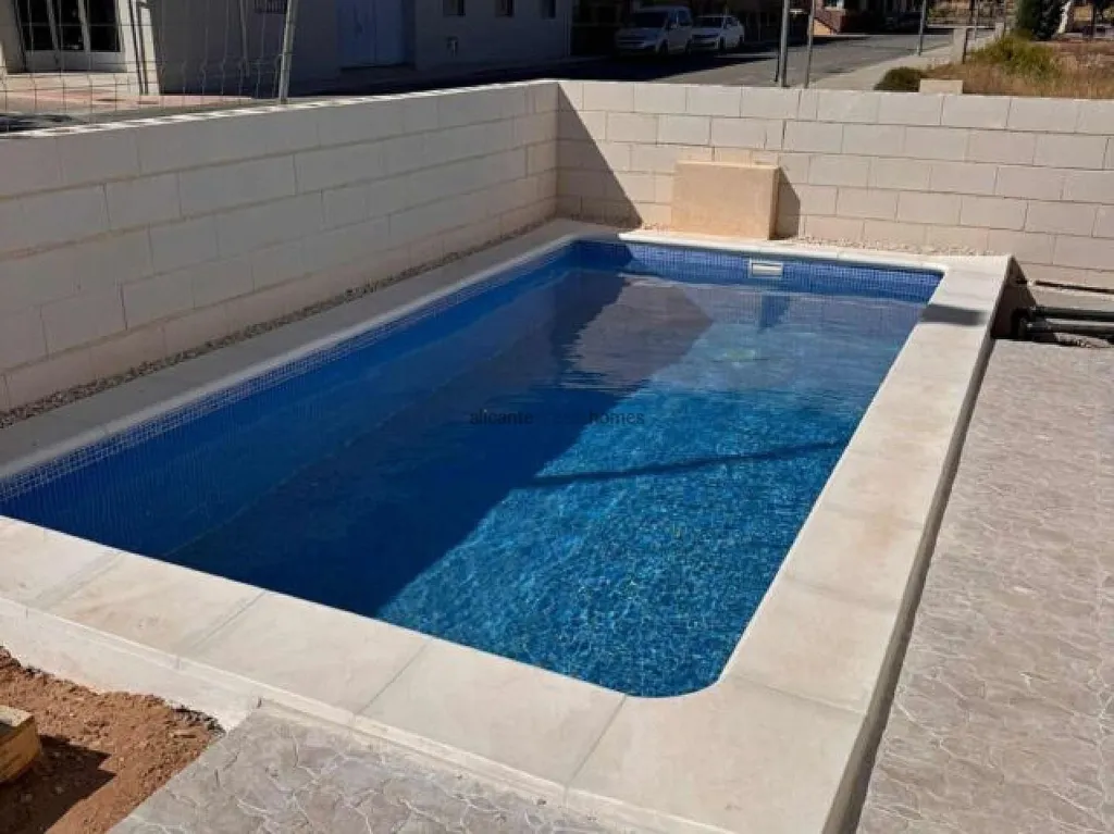 pool_area