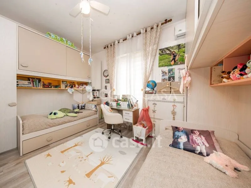 Chambres - Trilocale with Balcony in Bologna