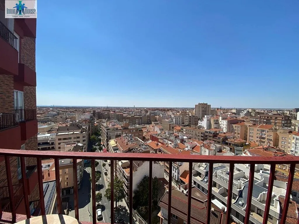 Rõdu - Apartment with Balcony Views in Centro-Carretas