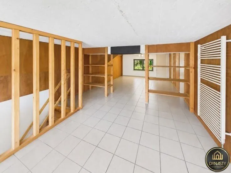 Maison 6 chambres à Libramont