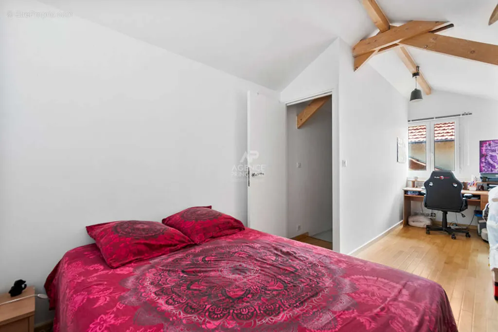Maison 4 pièces à Saint-Germain-En-Laye