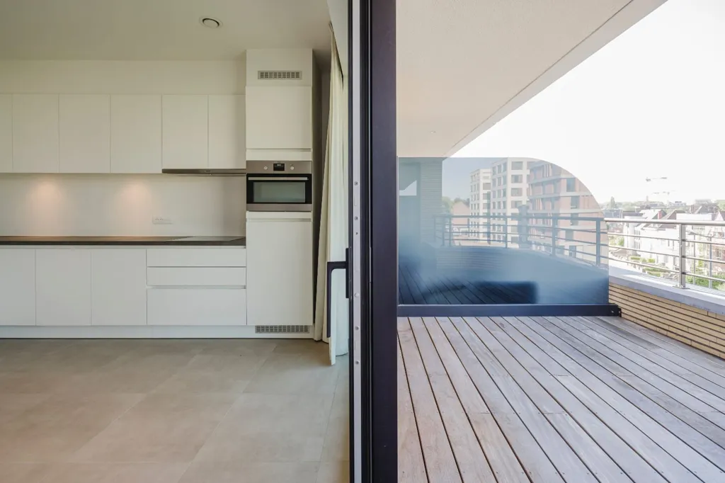 Balcon - Studio avec Terrasse et Parking à Kortrijk