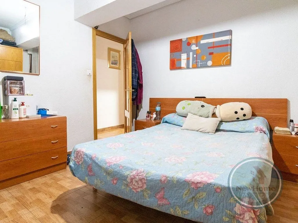 Magamistoad - Apartment with Balcony in Carrús Est