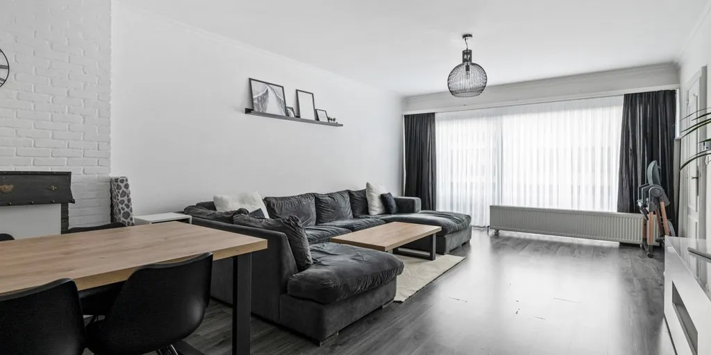 Séjour - Appartement Instapklaar avec Balcon à Mortsel