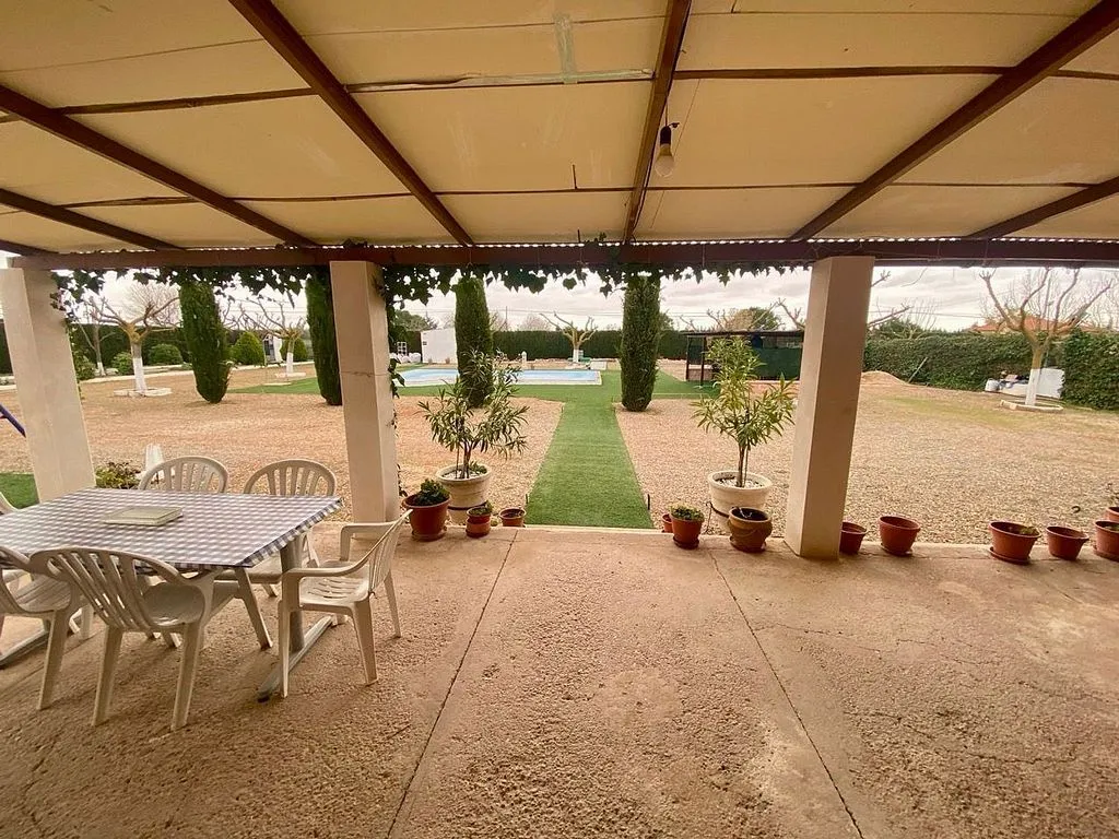 Terrass - Chalet with Pool in Villarrubia