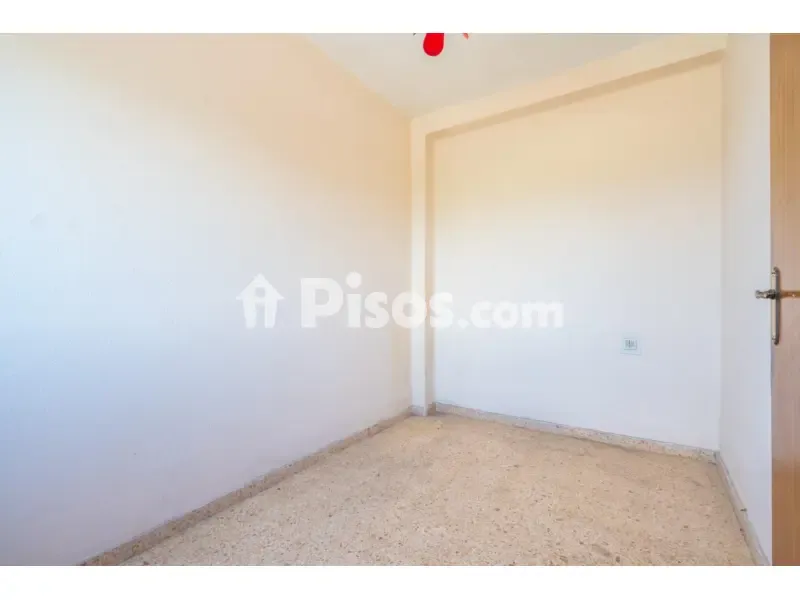 Pièces - Apartment with Balcony in Xirivella