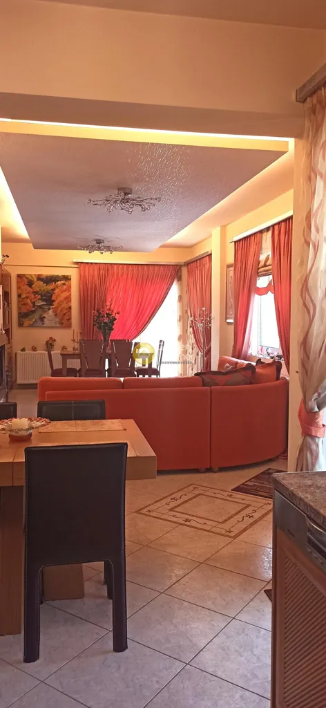 Salle à manger - Seafront Villa with Garden in Agios Nikolaos