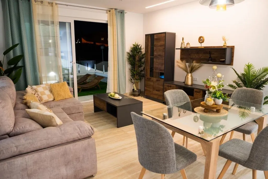 Söögituba - Luxury Villa with Golf Course Views in Alicante