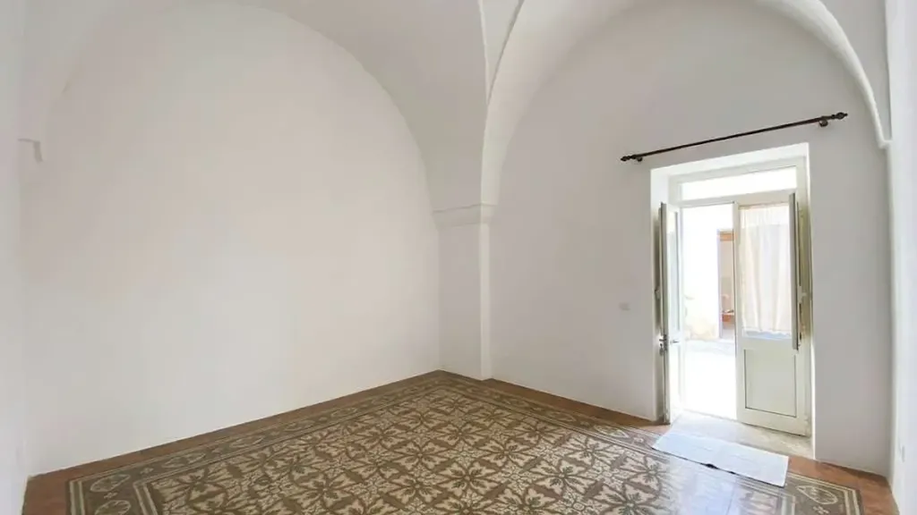 Toad - Historic House with Double Access in Casarano