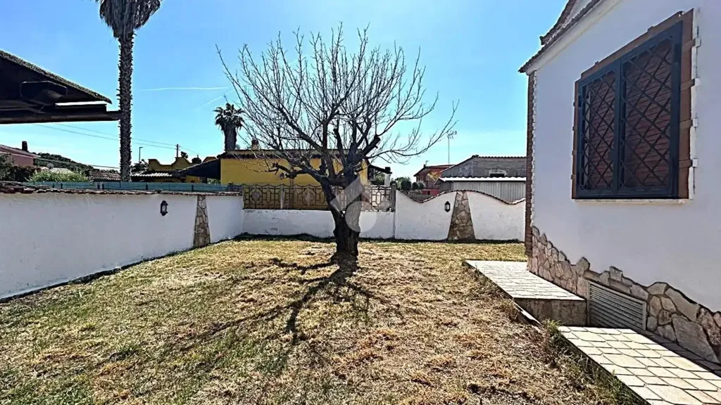 Garden - Bifamily Home with Private Garden in Ardea