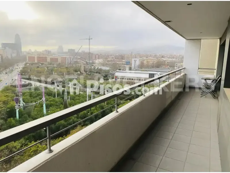 Balcon - Furnished Apartment with Balcony in Sant Martí