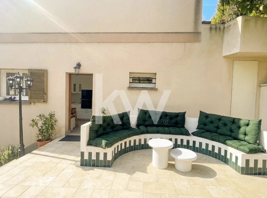 Terrass - Luxury House with Panoramic View in Montmorency