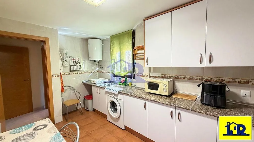 Kitchen - Duplex with University Proximity in San Antón, Cuenca