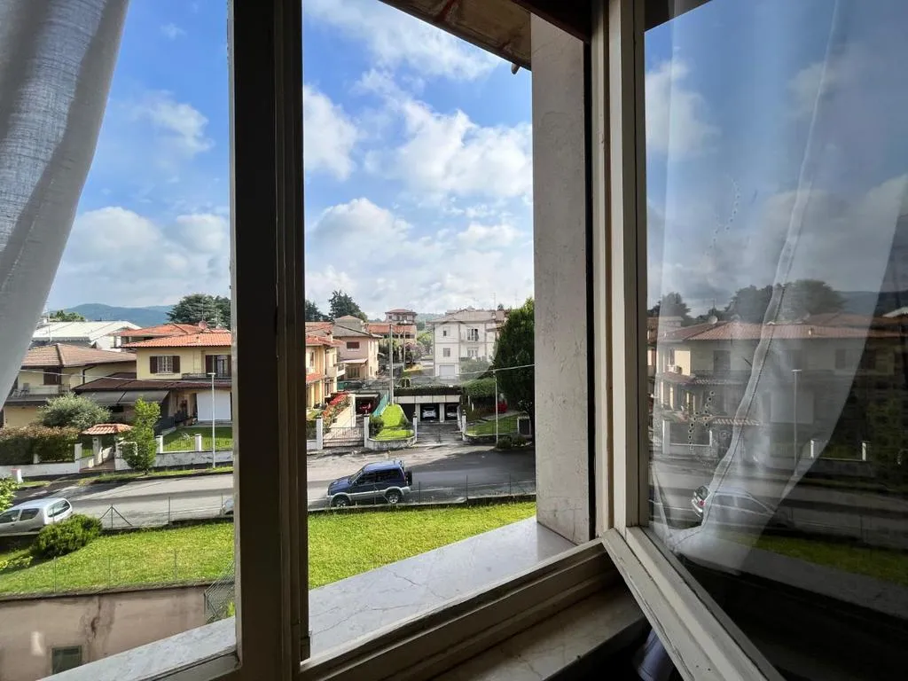 Pièces - Spacious 2-Bedroom Flat with Balcony in Erbusco