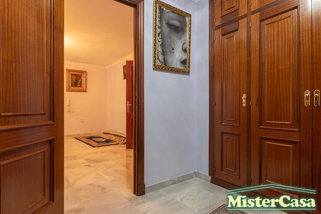 hallway_entrance